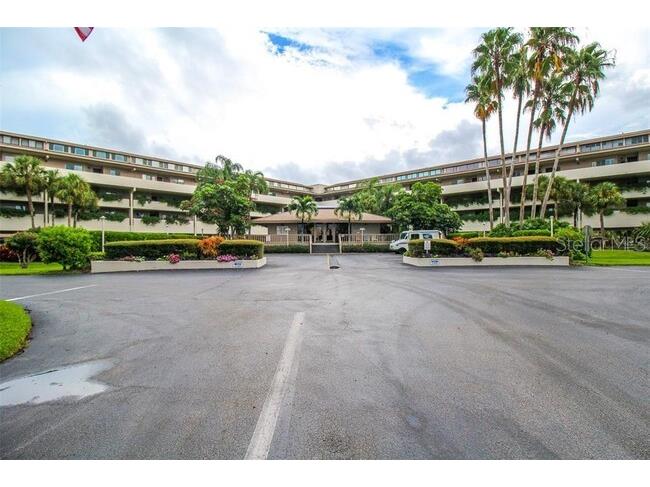 9604 Cortez Road W #325 Bradenton FL 34210 - PALMA SOLA BAY TO GULF A4569479 image1