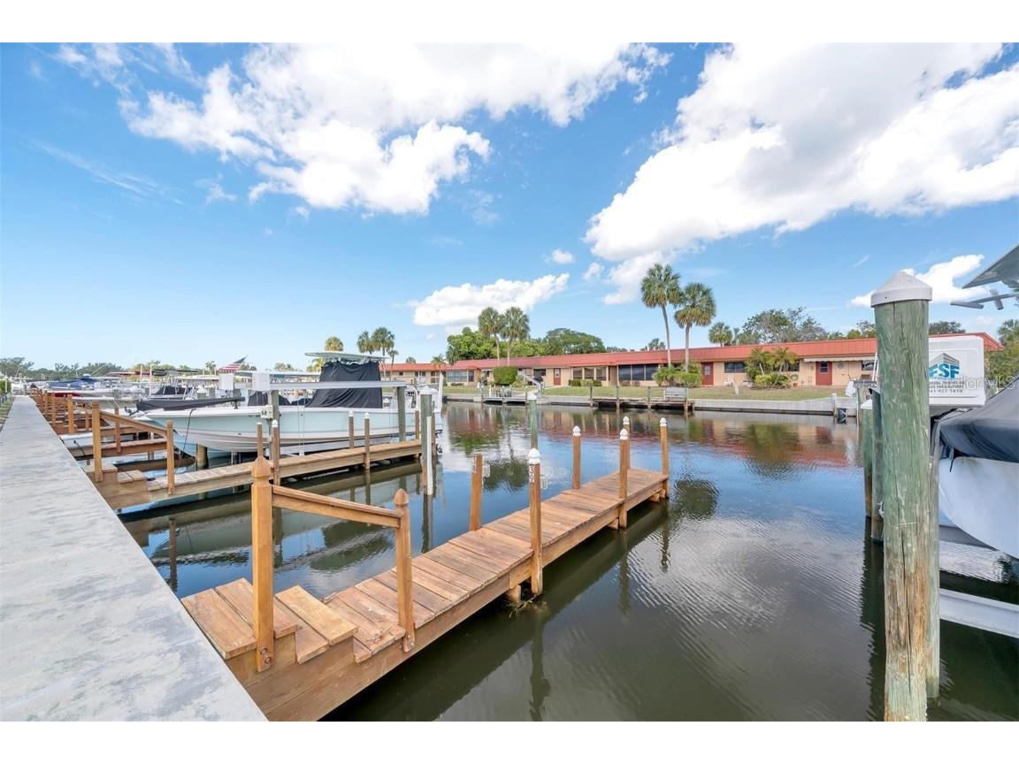 9604 Cortez Road W #421 Bradenton FL 34210 - PALMA SOLA BAY CANAL A4673248 image4