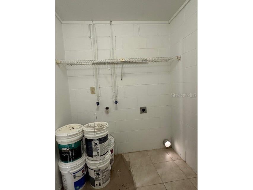 9605 Elgin Court Tampa FL 33615 TB8447277 image18