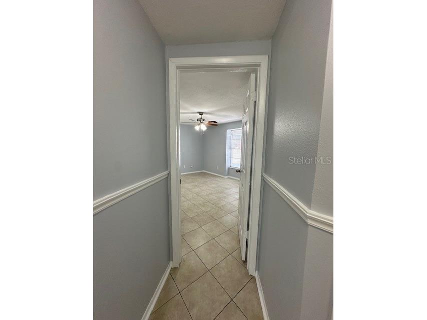 9605 Elgin Court Tampa FL 33615 TB8447277 image8