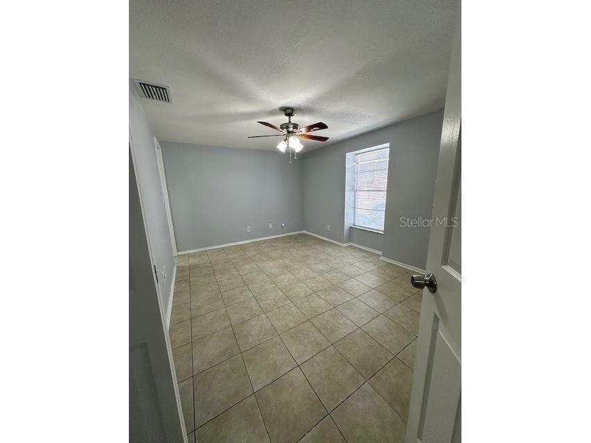 9605 Elgin Court Tampa FL 33615 TB8447277 image9