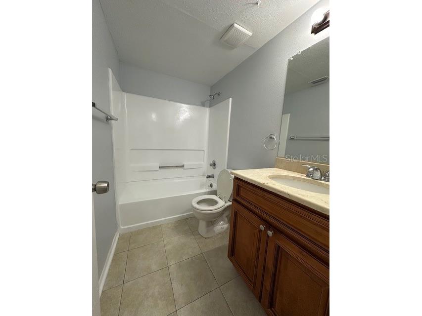 9605 Elgin Court Tampa FL 33615 TB8448465 image17