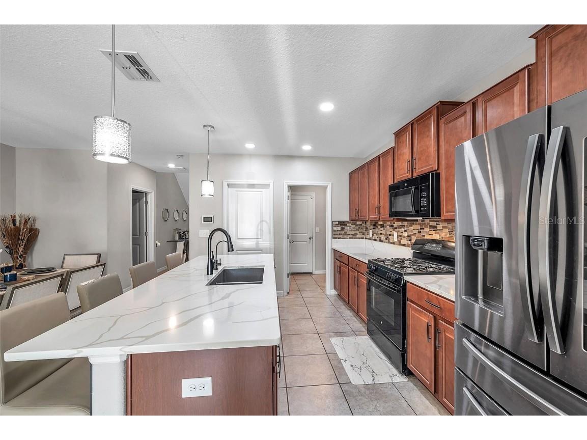 9607 Channing Hill Drive Sun City Center FL 33573 T3504997 image1