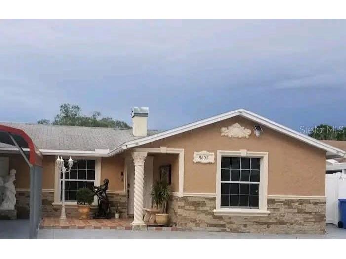 9607 Kingsburgh Court Tampa FL 33615 TB8443401 image1