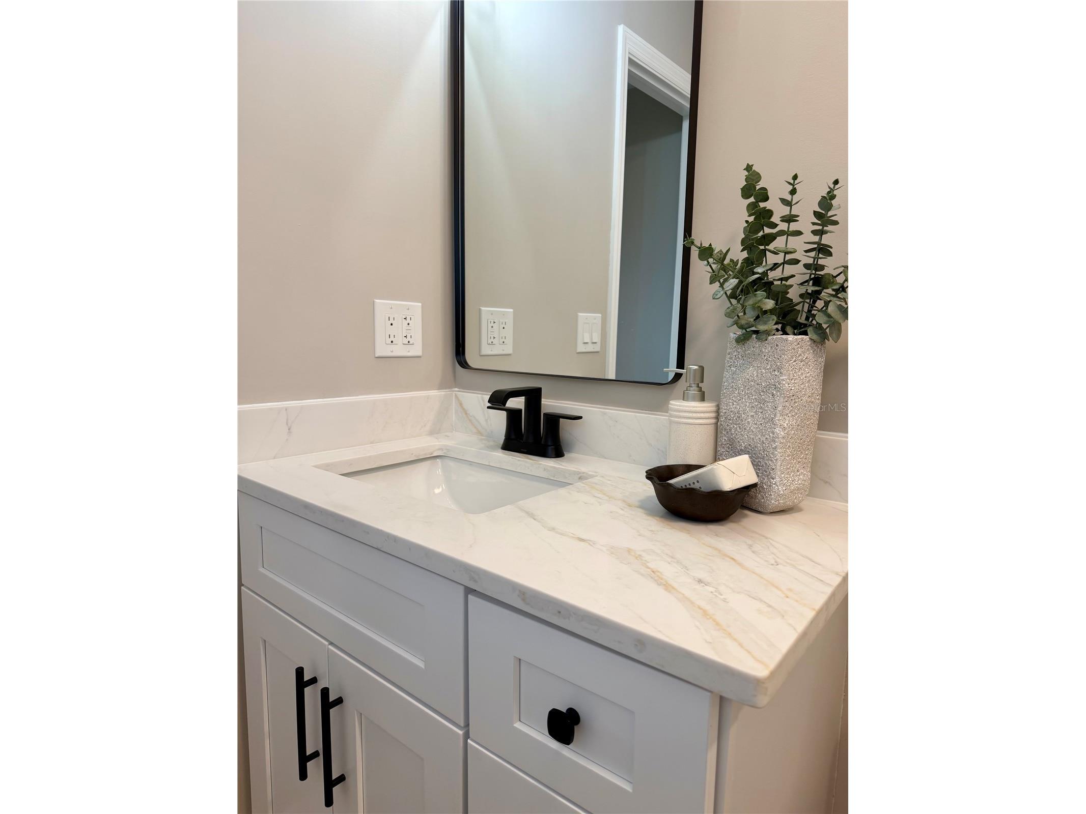 9608 41st Street N #2 Pinellas Park FL 33782 TB8515578 image10