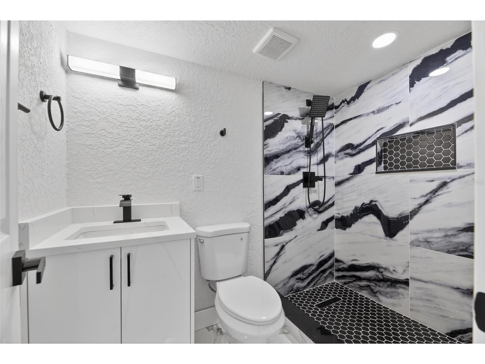 9608 N Aster Avenue Tampa FL 33612 TB8512931 image15
