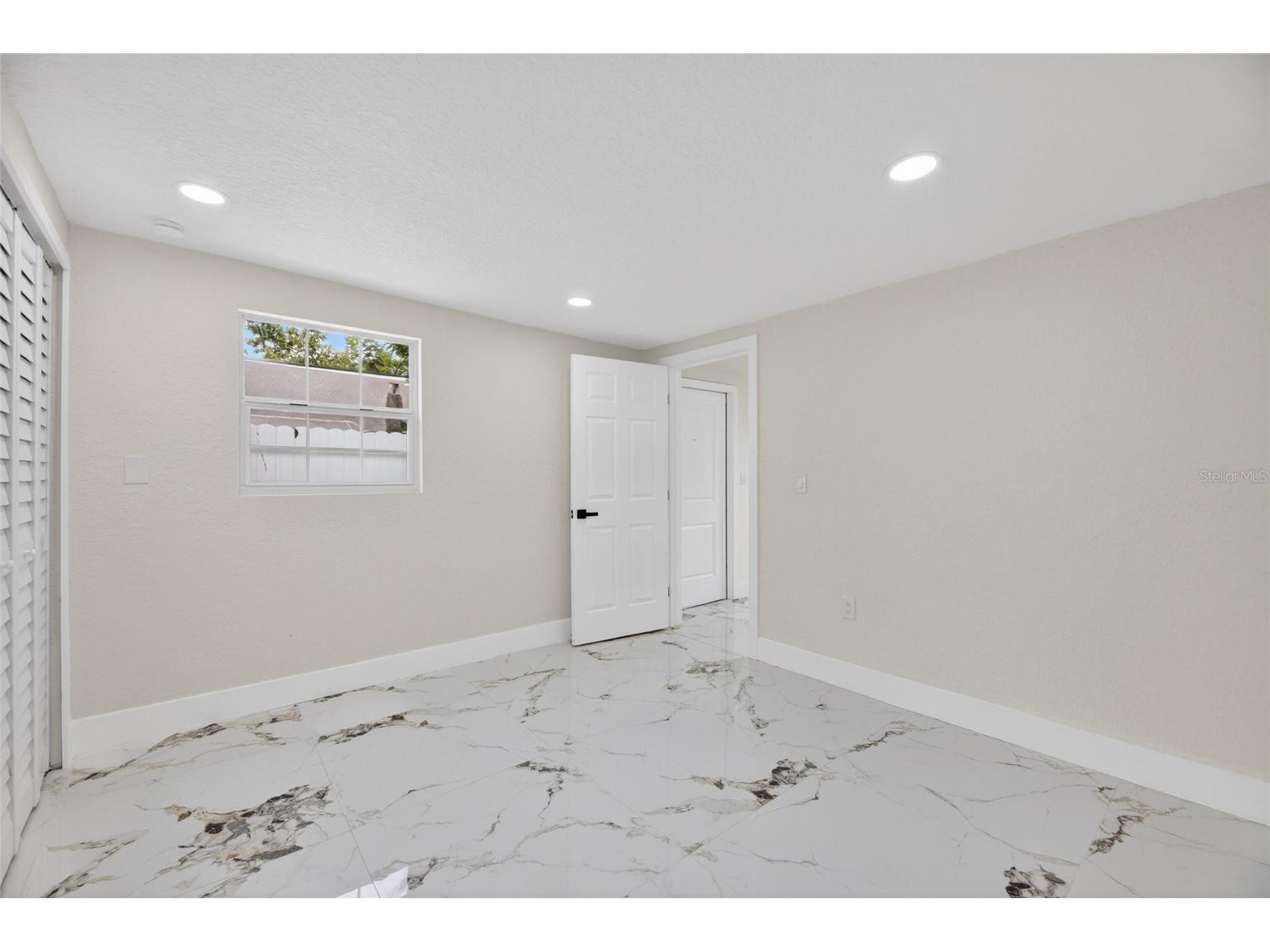 9608 N Aster Avenue Tampa FL 33612 TB8512931 image43