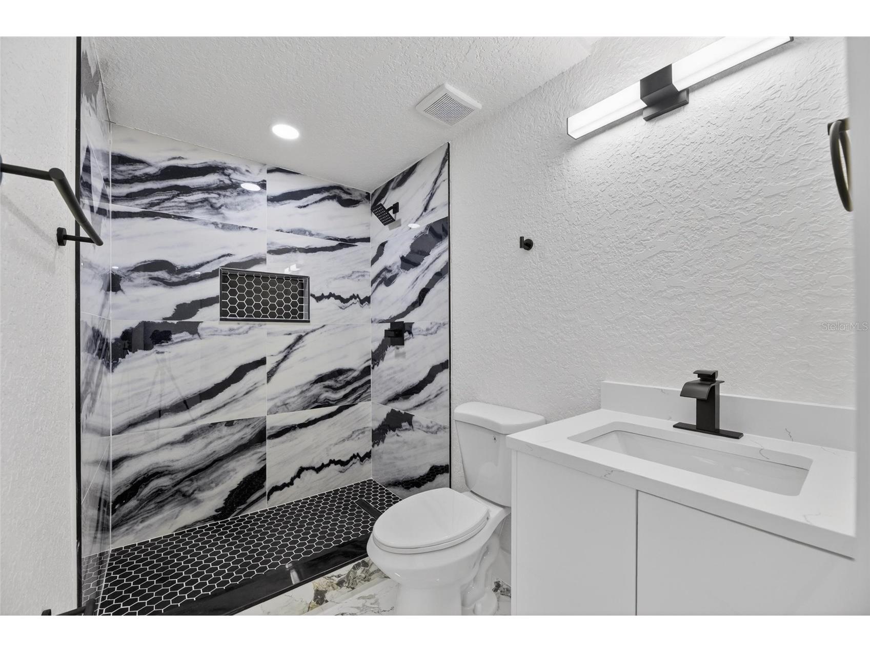 9608 N Aster Avenue Tampa FL 33612 TB8512931 image44