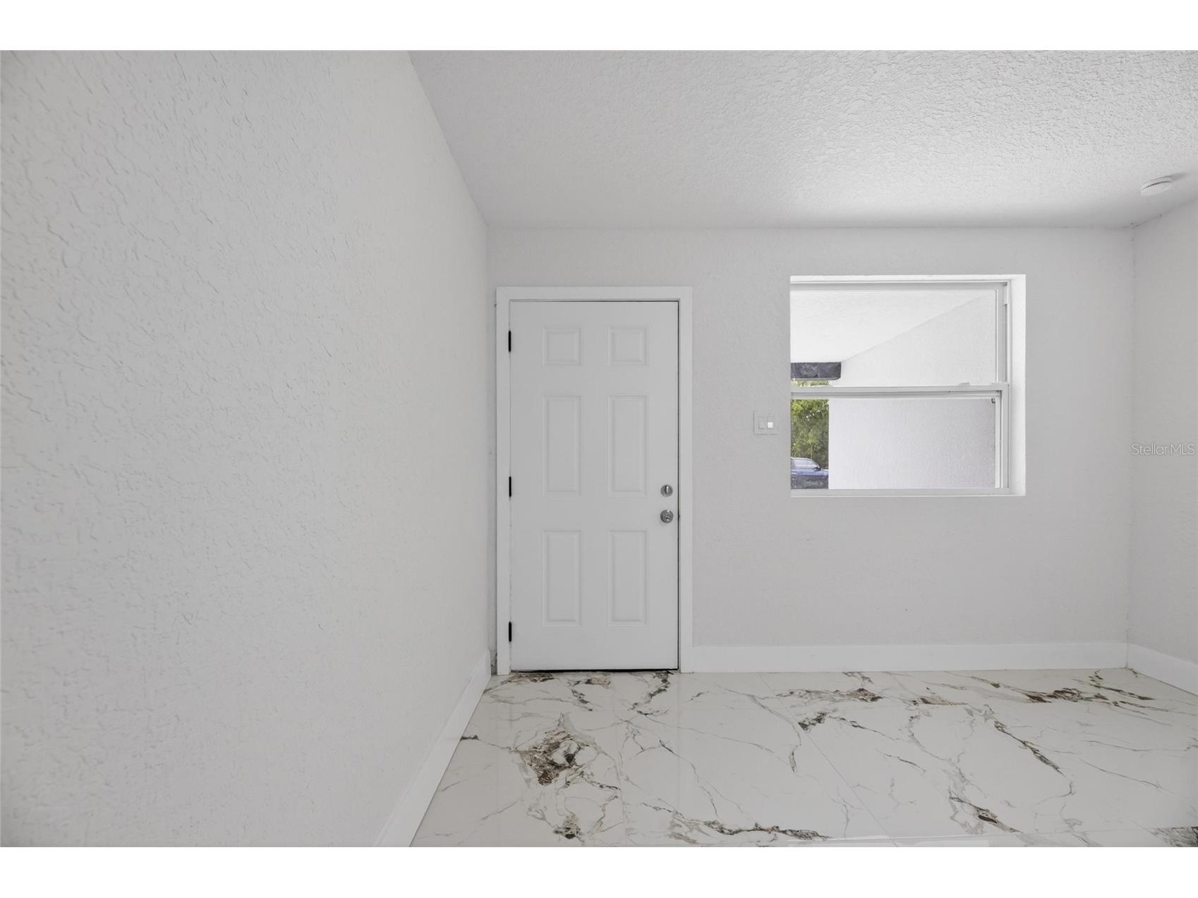 9608 N Aster Avenue Tampa FL 33612 TB8512931 image48