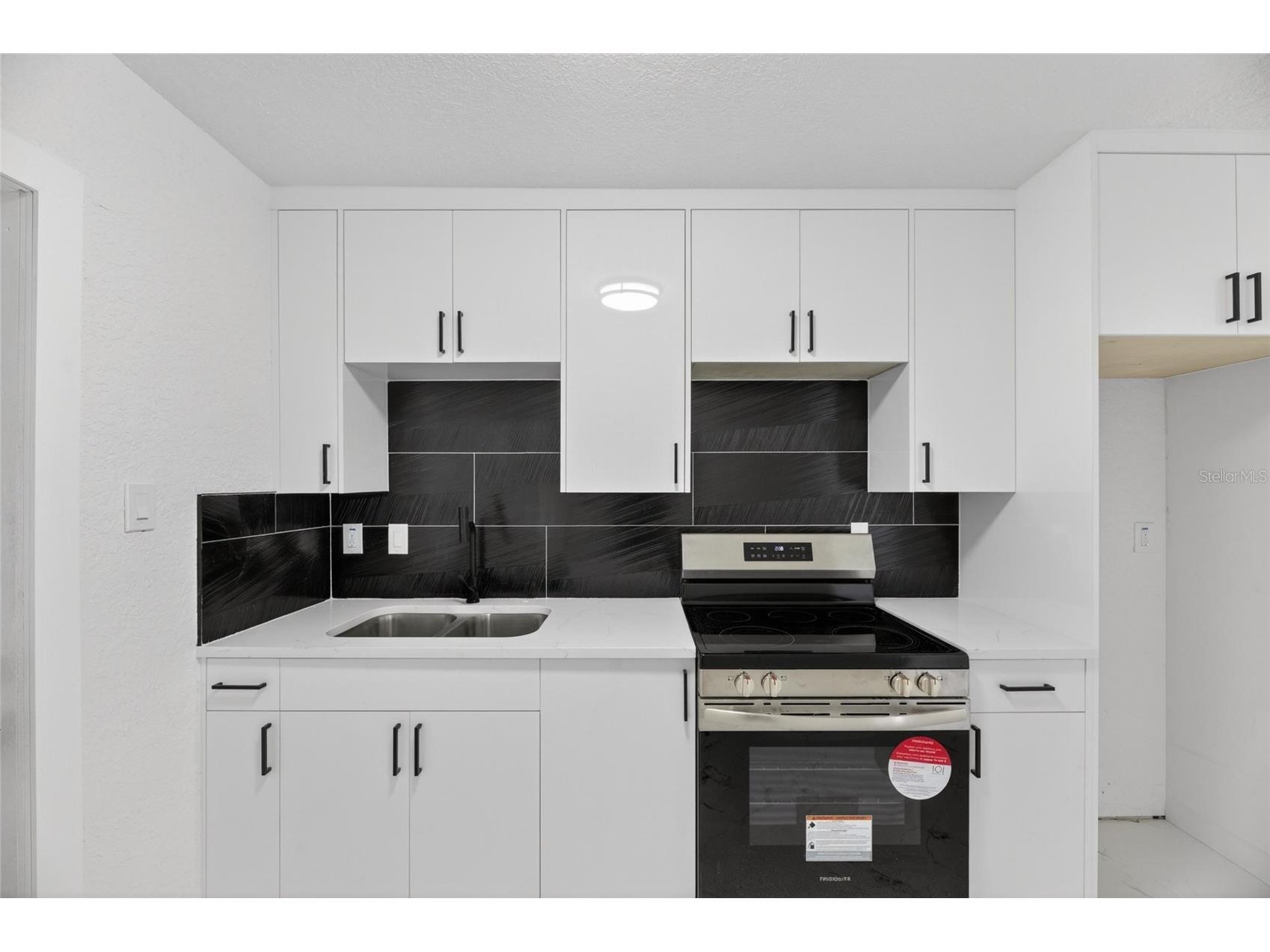 9608 N Aster Avenue Tampa FL 33612 TB8512931 image55