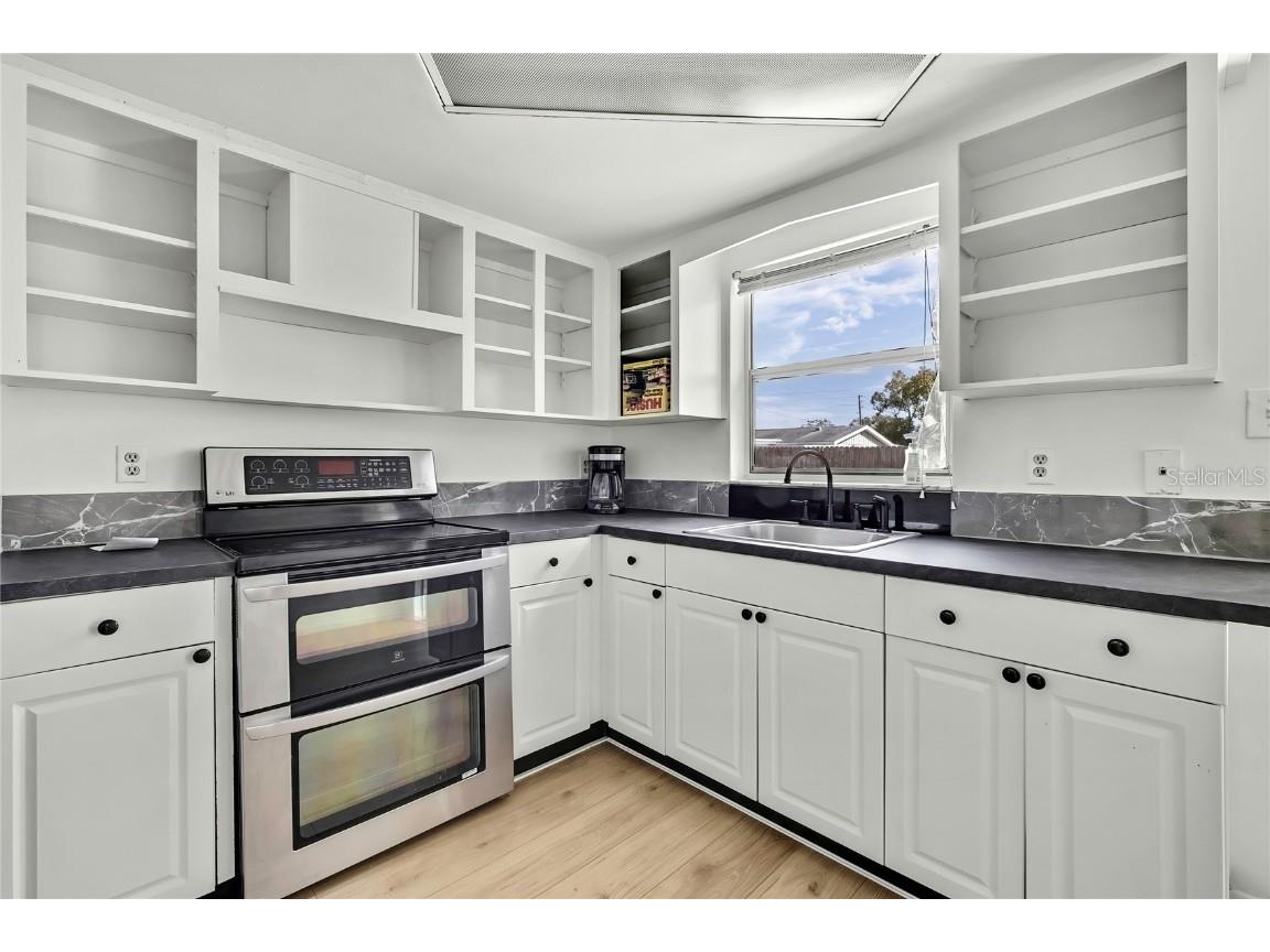 9608 Richwood Lane Port Richey FL 34668 TB8343497 image10