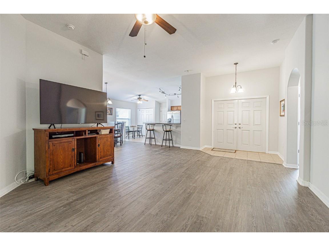 9608 Rolling Circle San Antonio FL 33576 TB8446175 image18