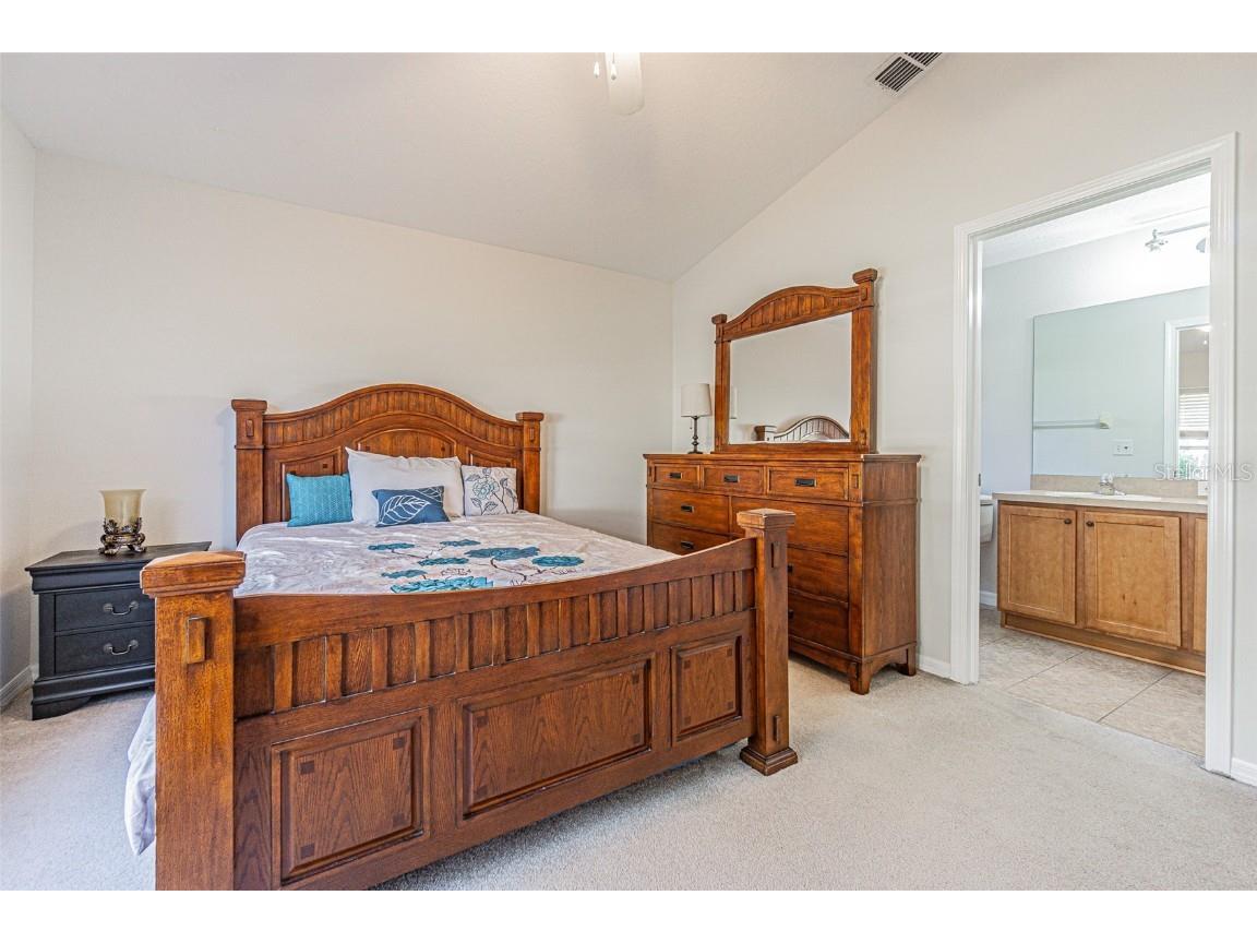 9608 Rolling Circle San Antonio FL 33576 TB8446175 image19