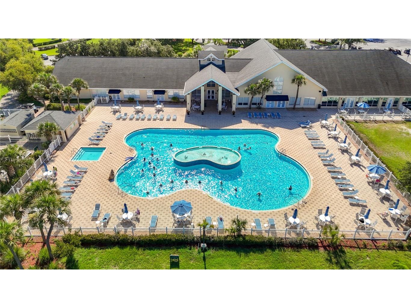 9608 Rolling Circle San Antonio FL 33576 TB8446175 image43