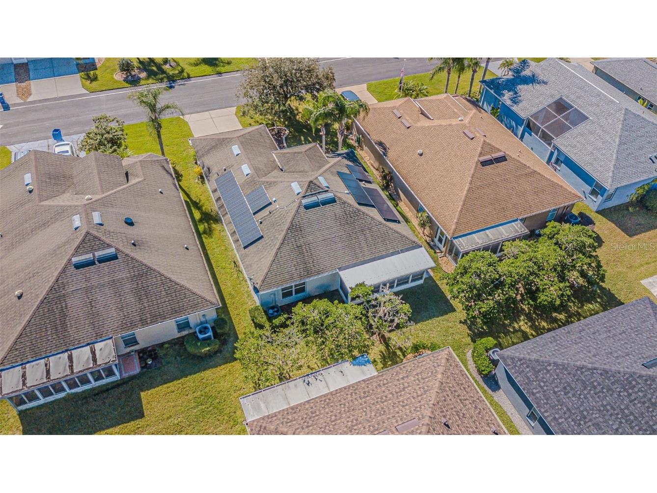 9608 Rolling Circle San Antonio FL 33576 TB8446175 image46