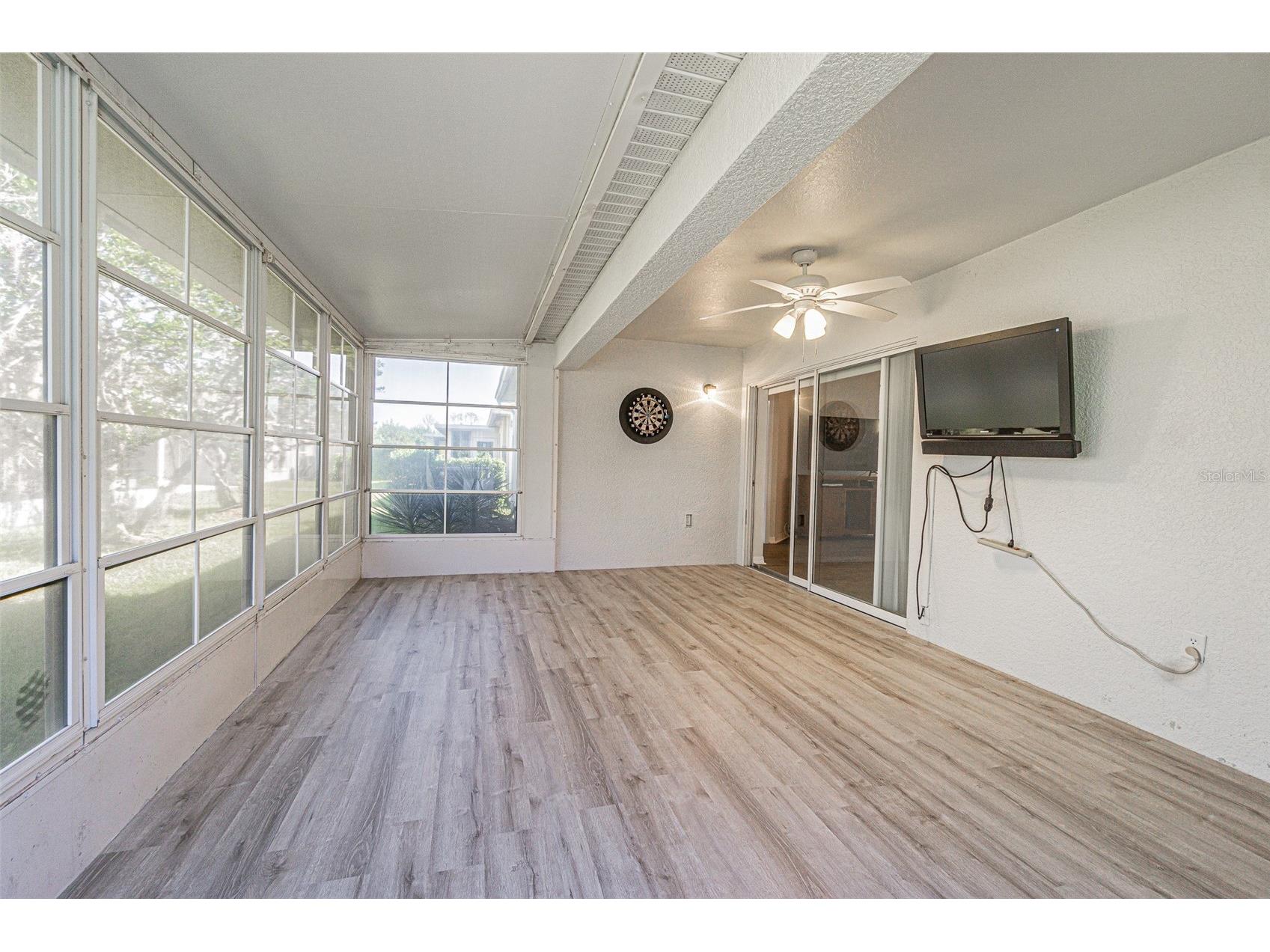 9608 Rolling Circle San Antonio FL 33576 TB8483522 image23