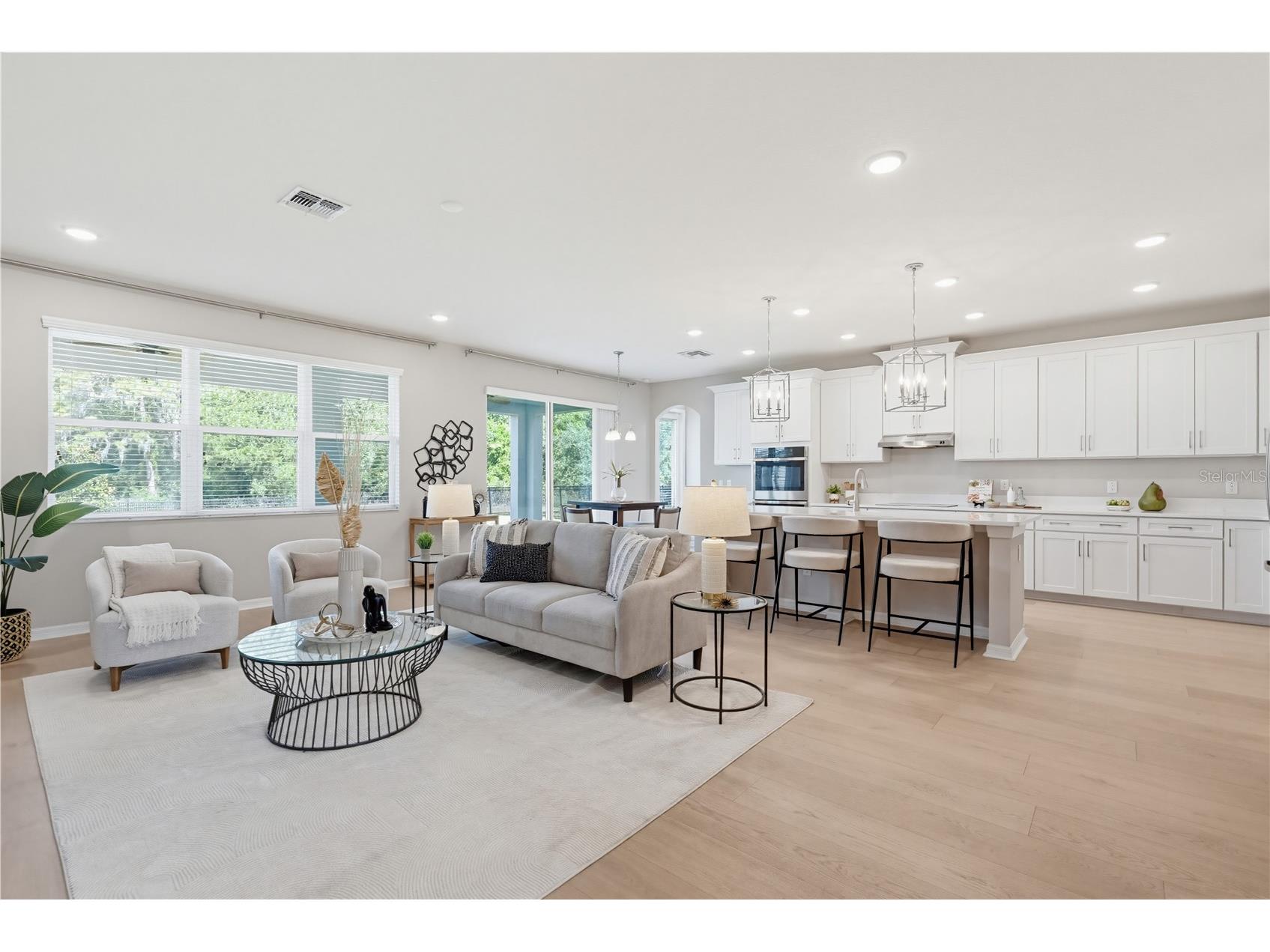 9608 Sorbonne Loop Seffner FL 33584 TB8507389 image10