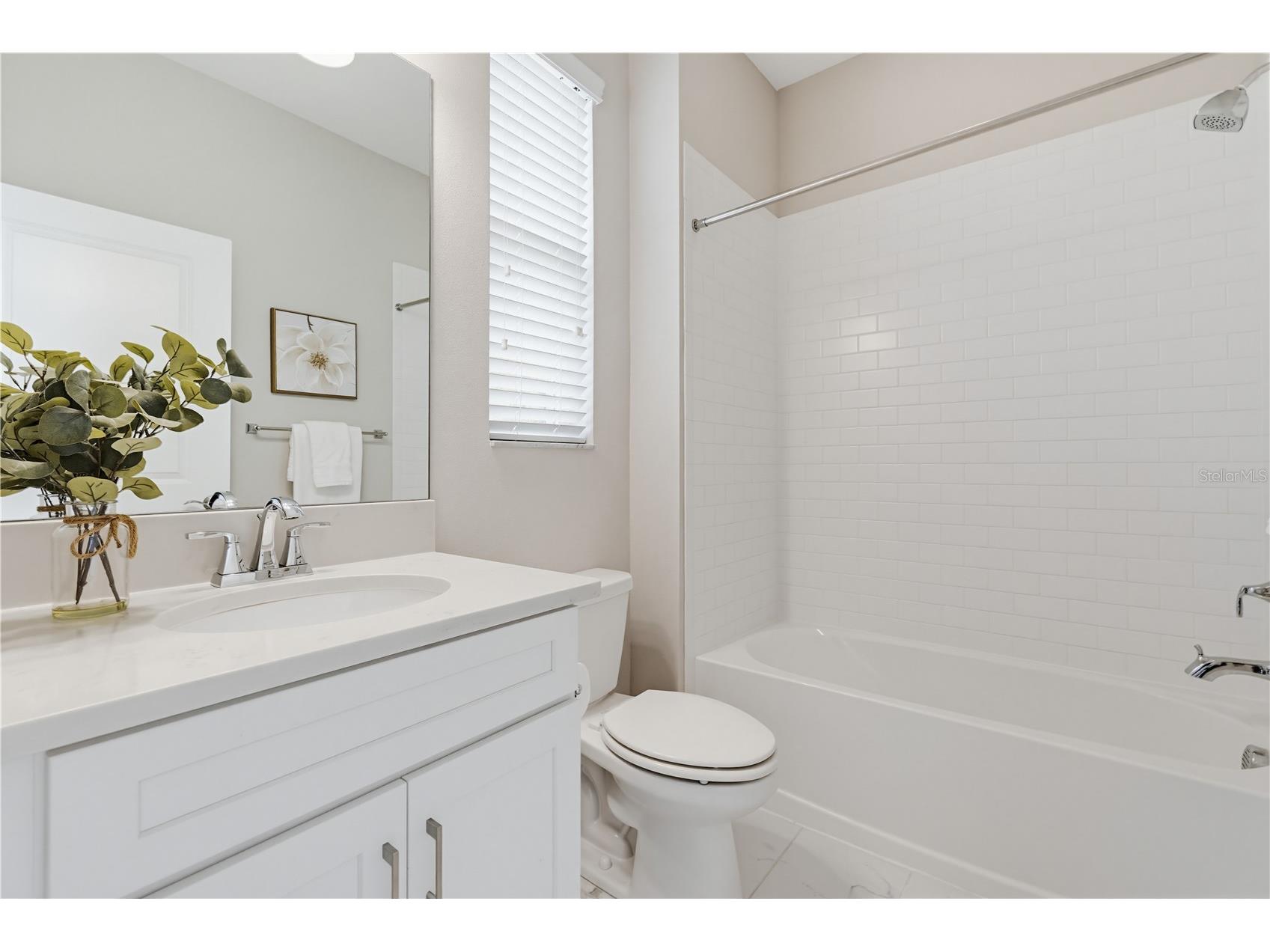 9608 Sorbonne Loop Seffner FL 33584 TB8507389 image29
