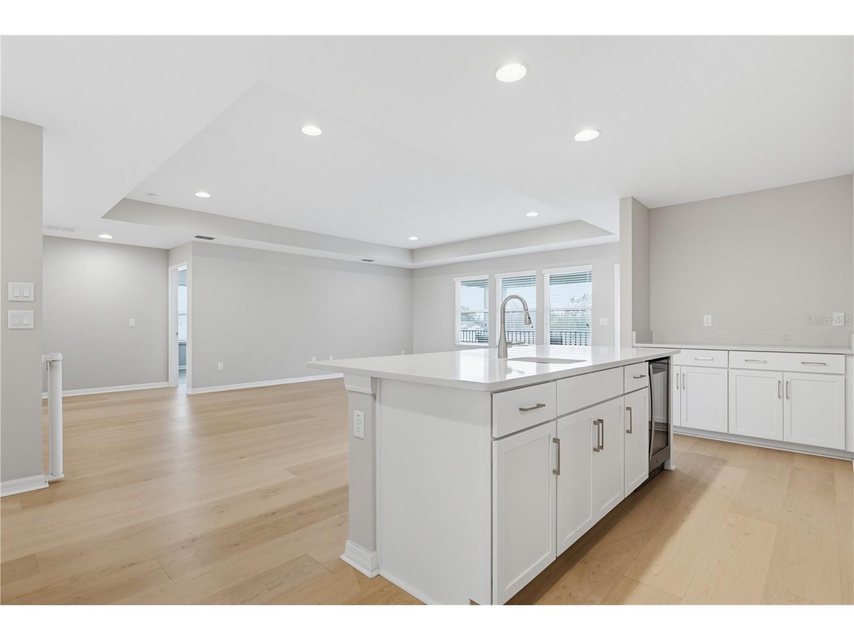 9608 Sorbonne Loop Seffner FL 33584 TB8507389 image34