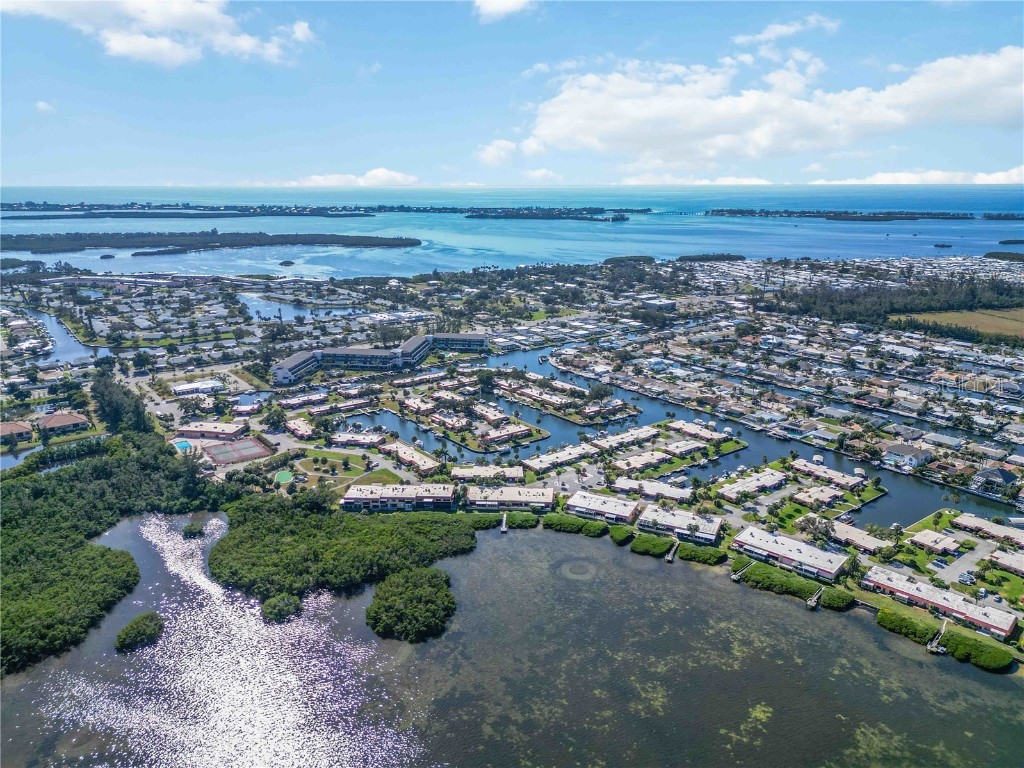 9608 Valencia Cove Bradenton FL 34210 A4672787 image56