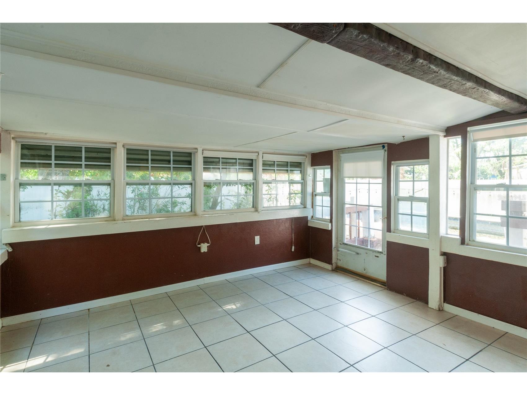 9609 N Elmer Street Tampa FL 33612 TB8503231 image16