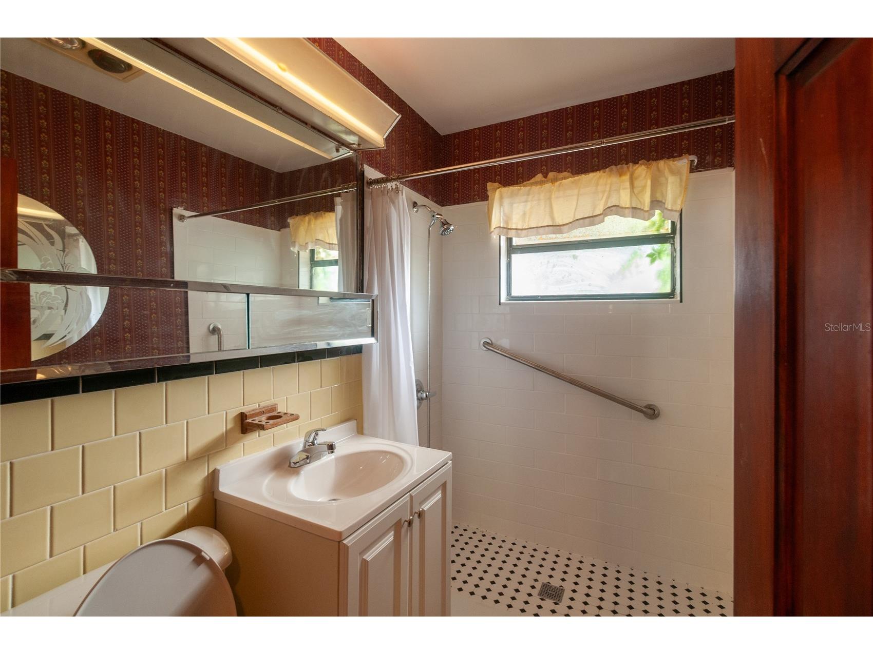 9609 N Elmer Street Tampa FL 33612 TB8503231 image7