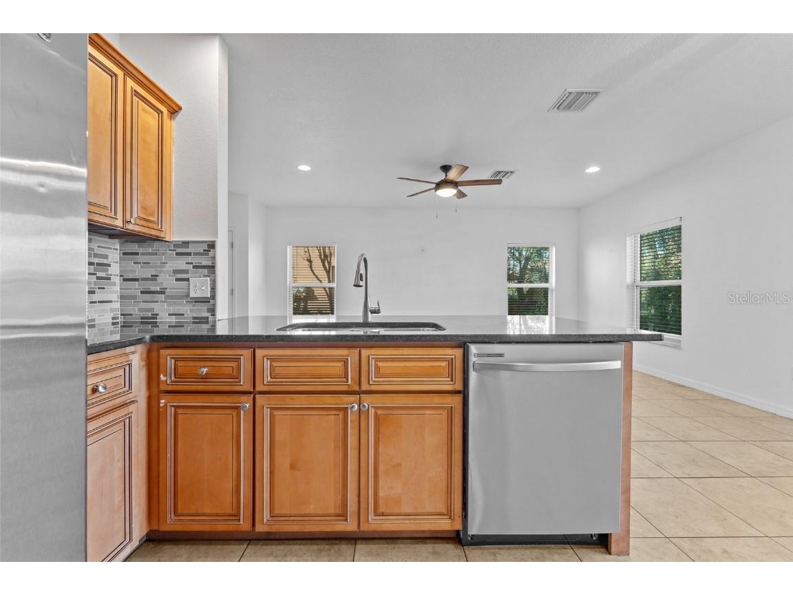 961 Aussi Court Tarpon Springs FL 34689 TB8461168 image12