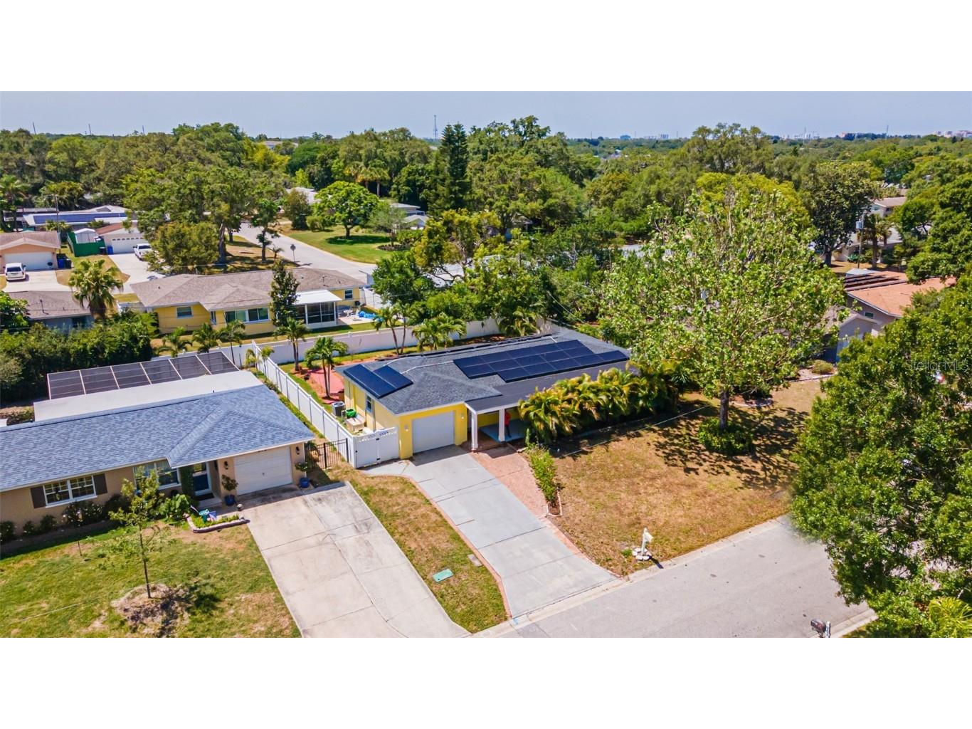 961 Grovewood Drive Dunedin FL 34698 T3442604 image1