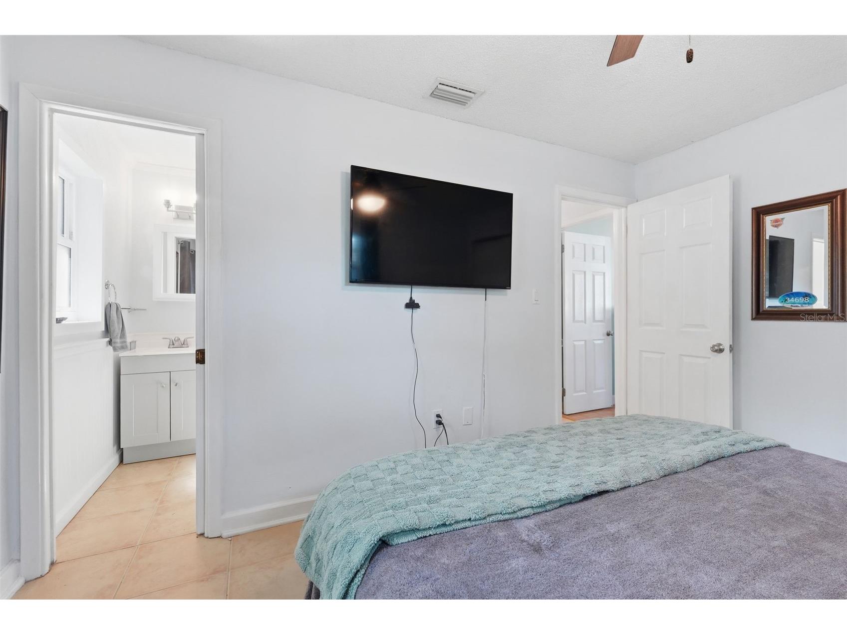 961 Lexington Drive Dunedin FL 34698 TB8512558 image15