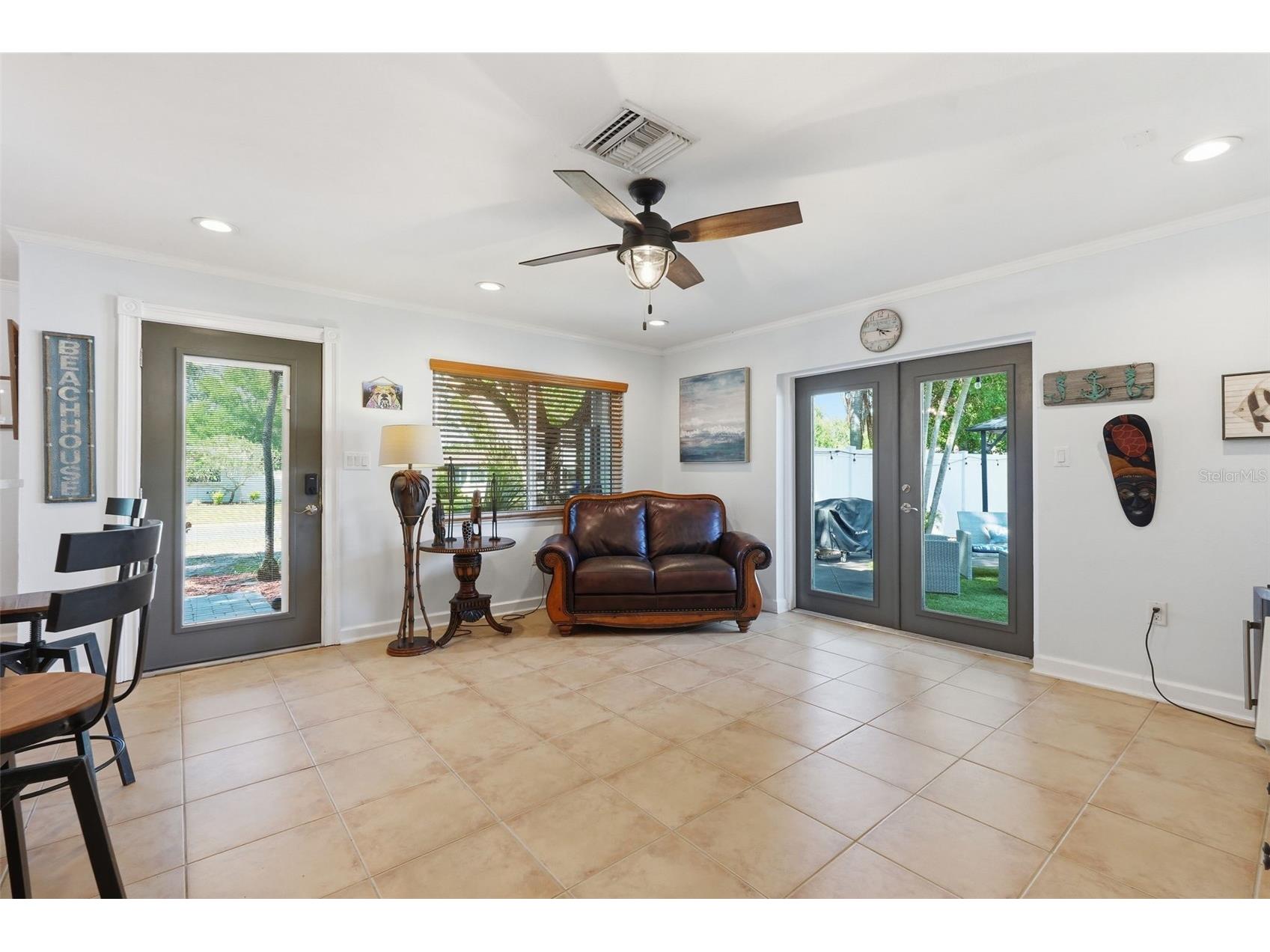 961 Lexington Drive Dunedin FL 34698 TB8512558 image3