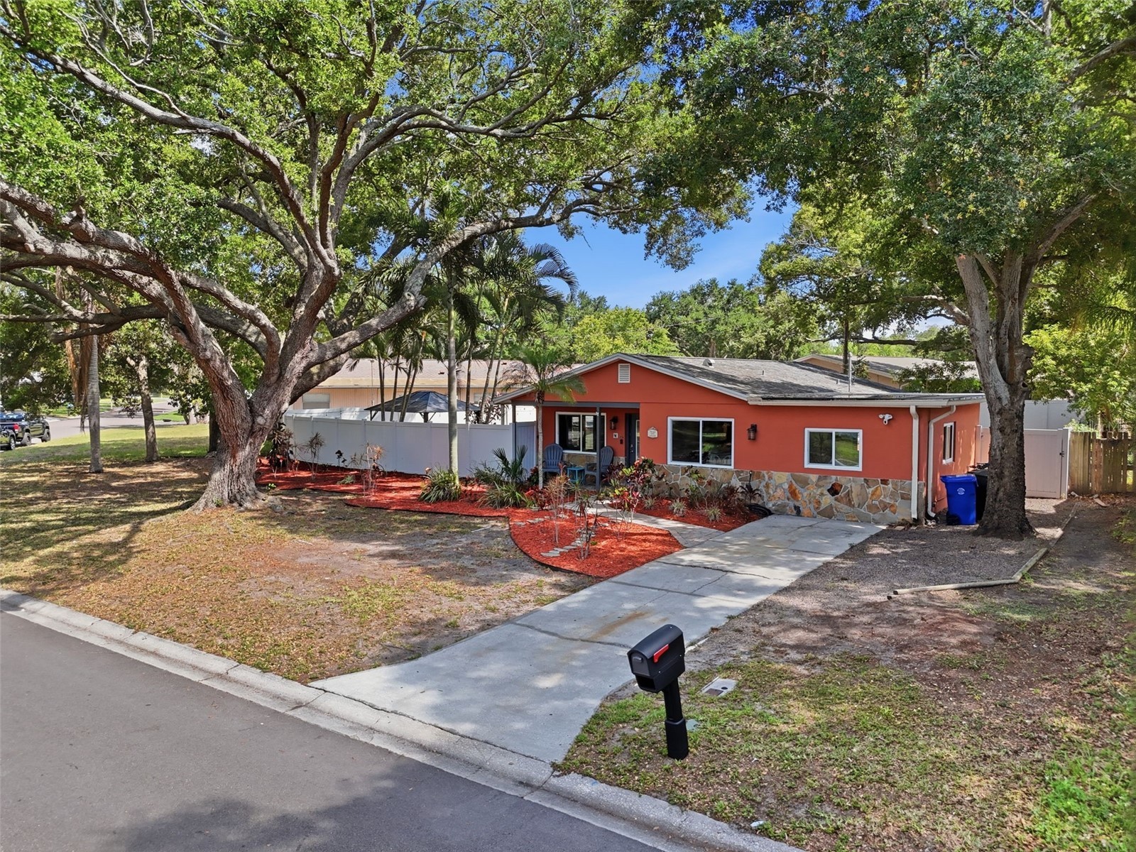 961 Lexington Drive Dunedin FL 34698 TB8512558 image30