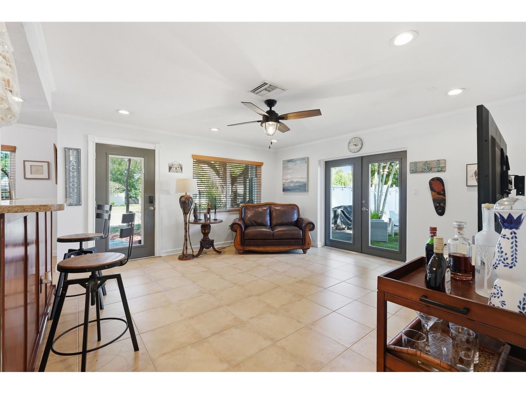 961 Lexington Drive Dunedin FL 34698 TB8512558 image4