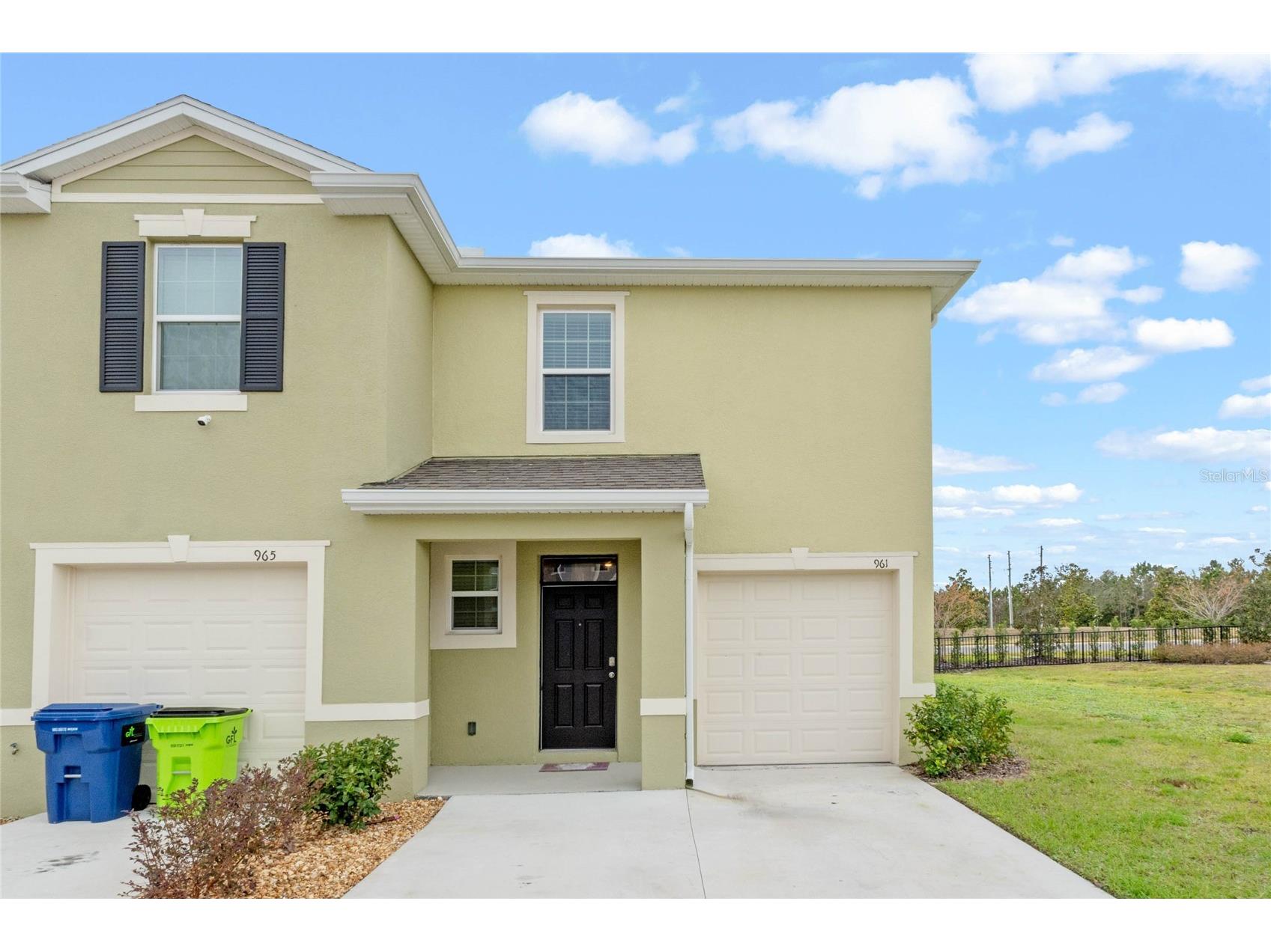961 Lido Drive Howey In The Hills FL 34737 G5108774 image1