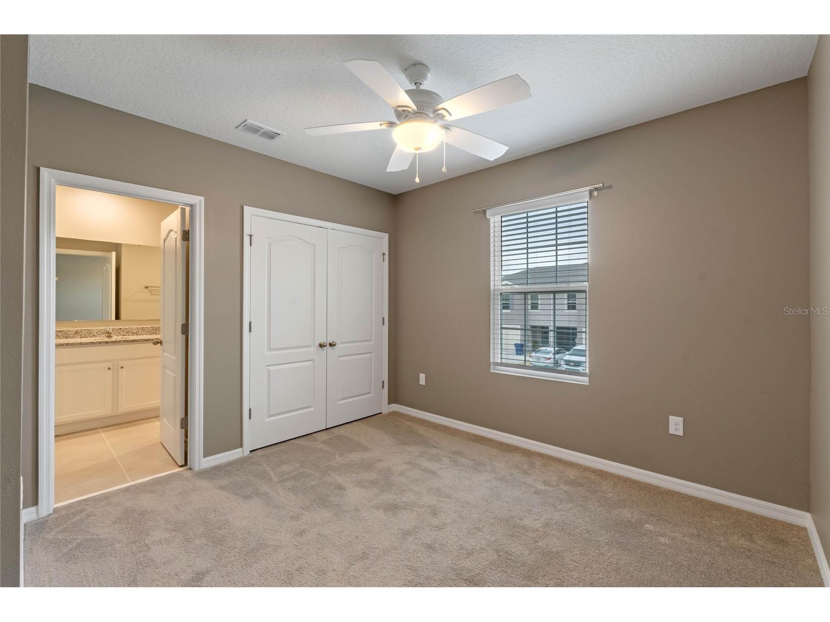 961 Lido Drive Howey In The Hills FL 34737 G5108774 image18