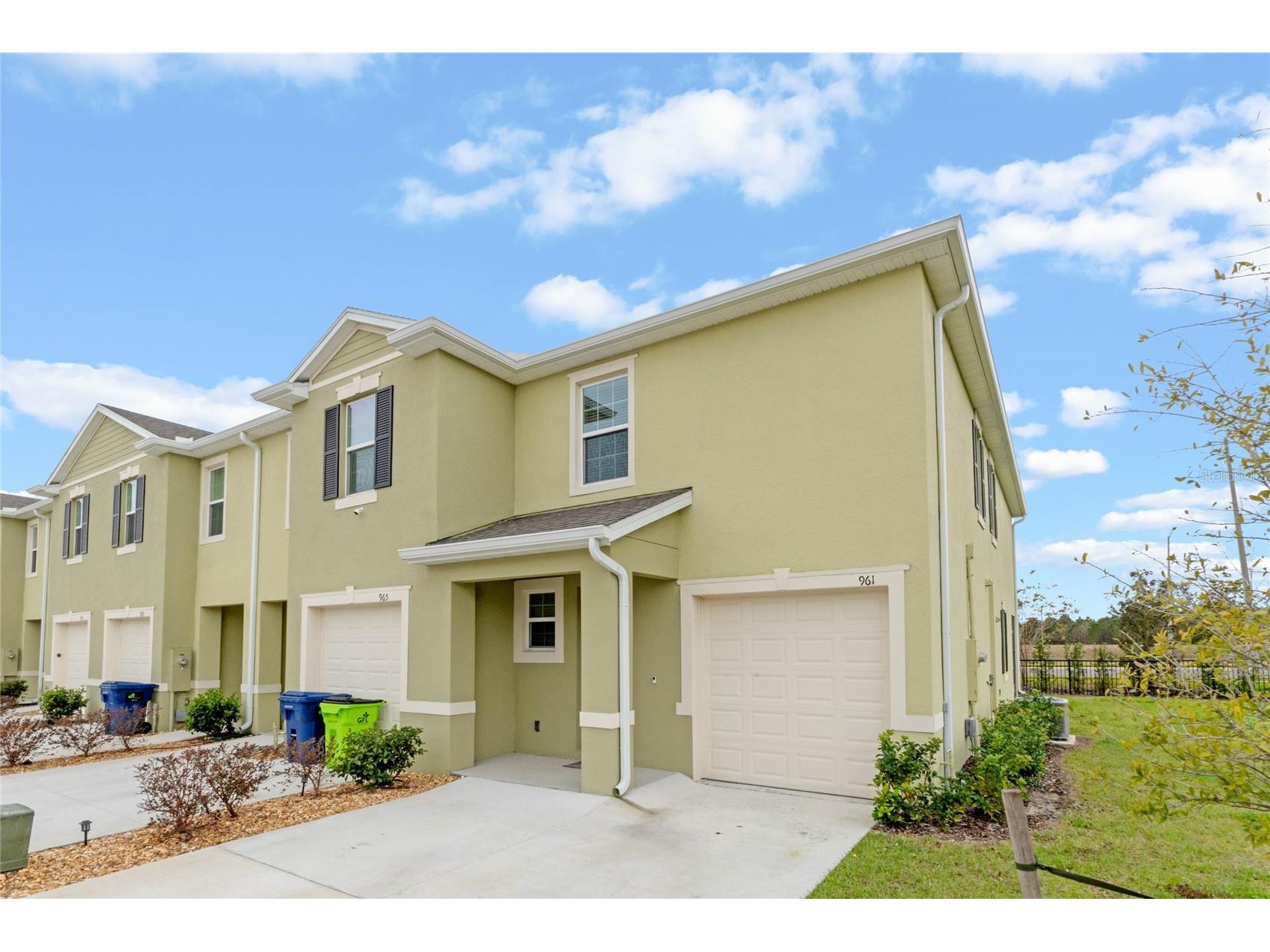 961 Lido Drive Howey In The Hills FL 34737 G5108774 image2