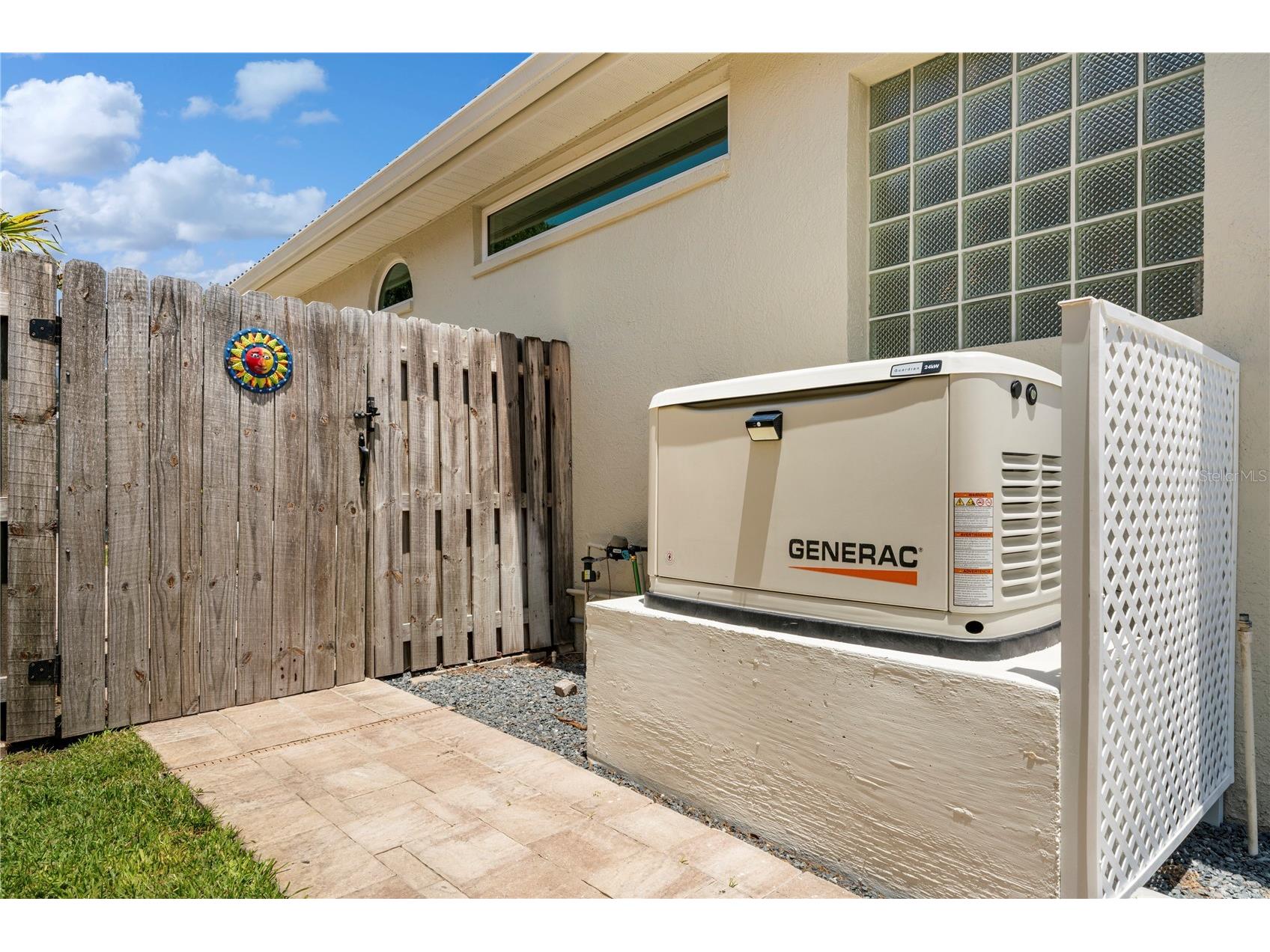 961 Live Oak Avenue NE Saint Petersburg FL 33703 TB8511032 image16
