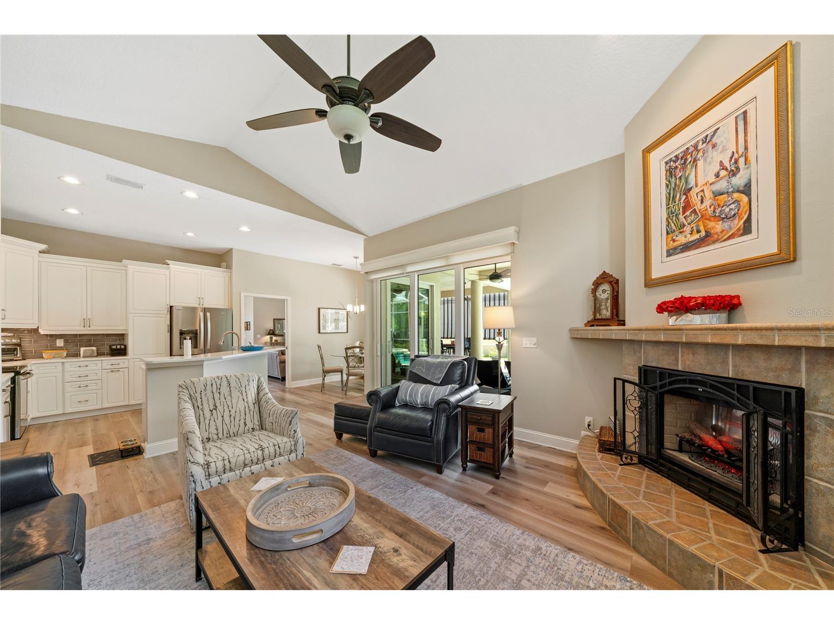 961 Live Oak Avenue NE Saint Petersburg FL 33703 TB8511032 image46
