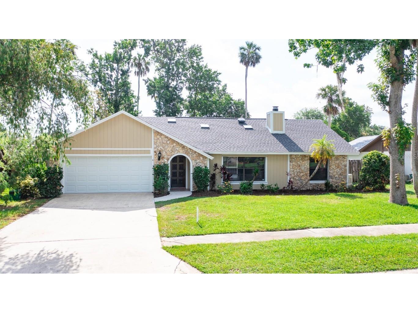 961 Sandle Wood Drive Port Orange FL 32127 O6126087 image1