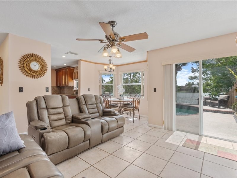 961 SW 98th Avenue Pembroke Pines FL 33025 O6320700 image14