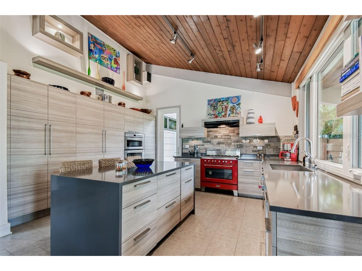 961 Victoria Drive Dunedin FL 34698 - ST. JOSEPH SOUND TB8414547 image12