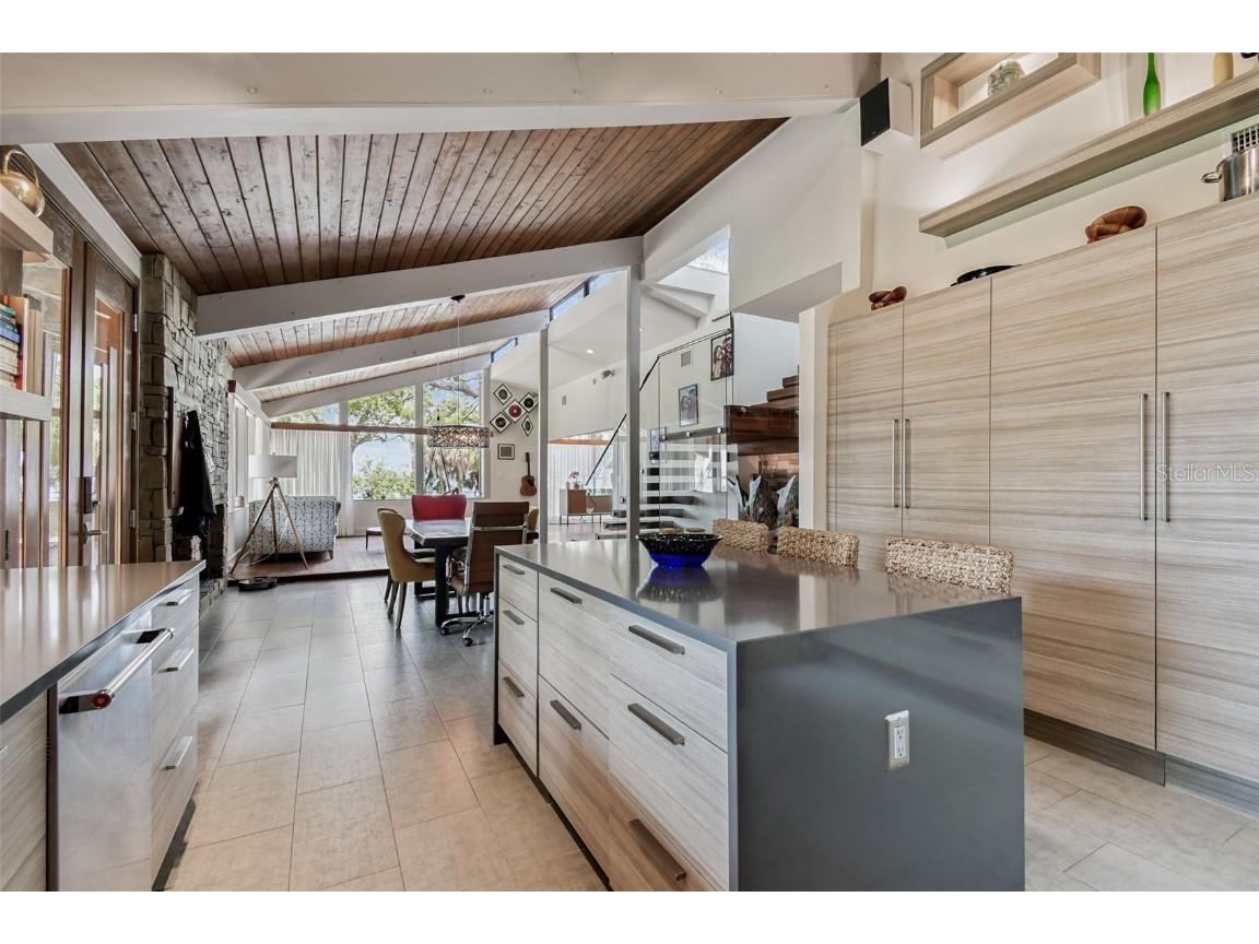 961 Victoria Drive Dunedin FL 34698 - ST. JOSEPH SOUND TB8414547 image16