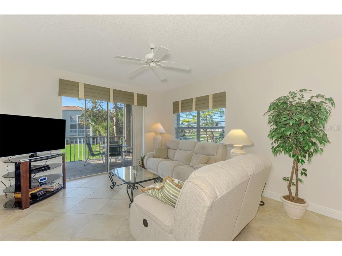 9610 Club South #4203 Sarasota FL 34238 A4672870 image15