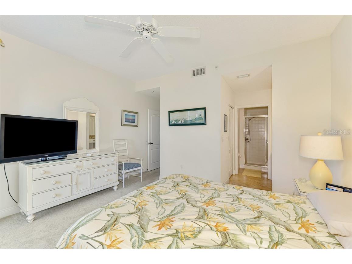 9610 Club South #4203 Sarasota FL 34238 A4672870 image29