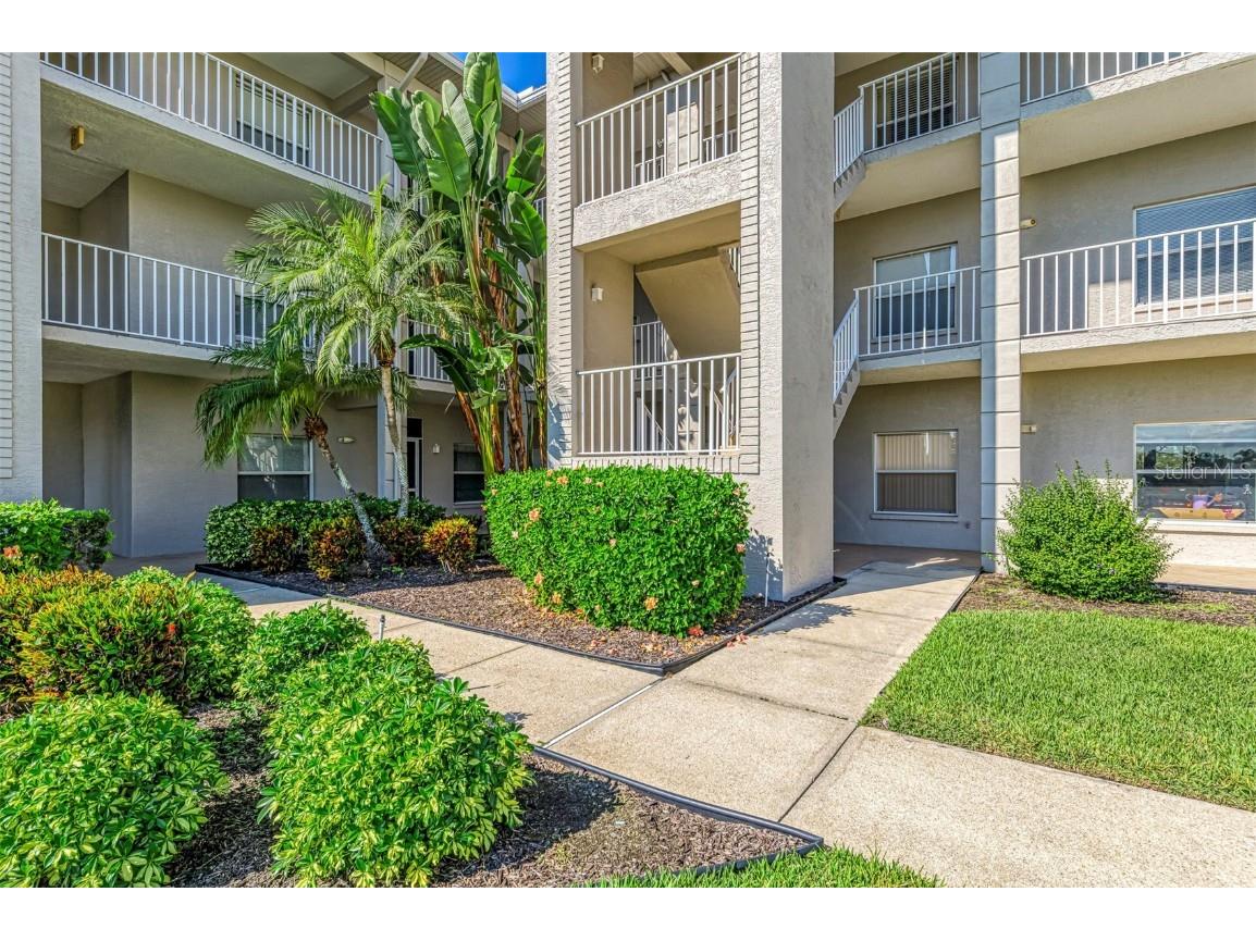 9610 Club South #4203 Sarasota FL 34238 A4672870 image7