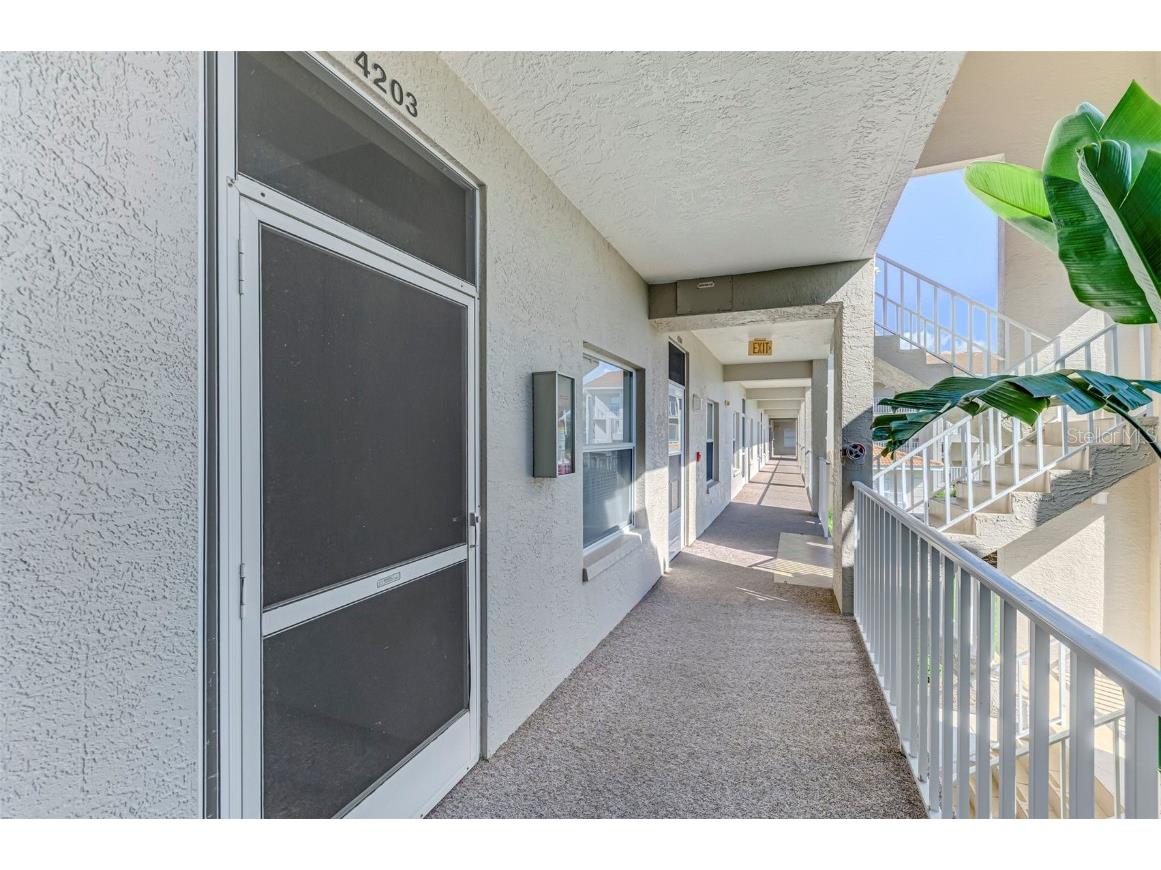 9610 Club South #4203 Sarasota FL 34238 A4672870 image8