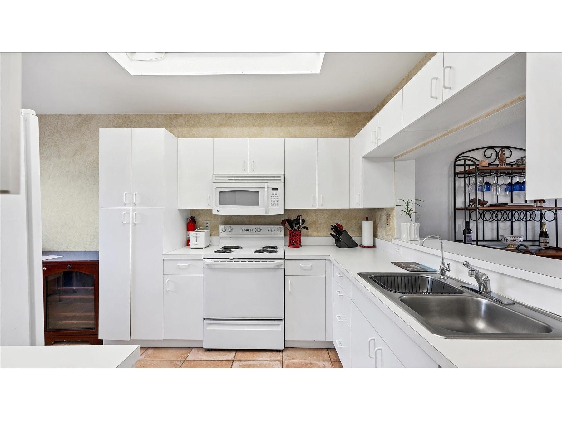 9610 Club South Circle #4106 Sarasota FL 34238 A4682812 image10