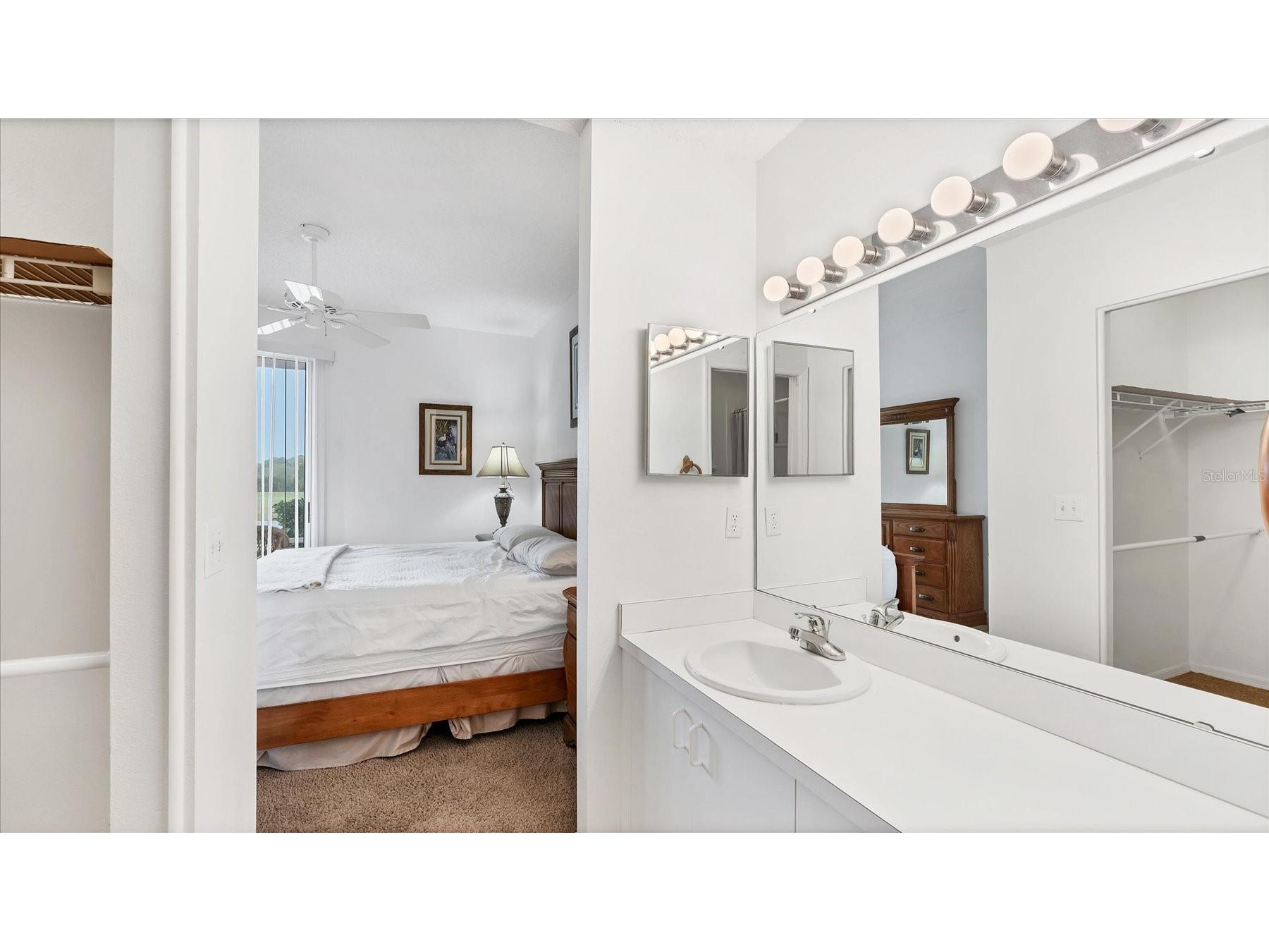 9610 Club South Circle #4106 Sarasota FL 34238 A4682812 image16