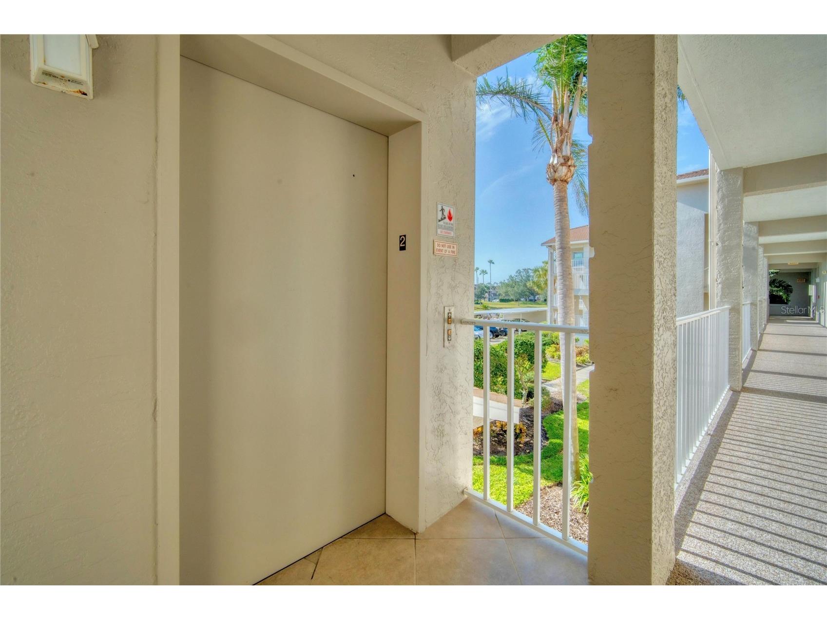 9610 Club South Circle # 4207 Sarasota FL 34238 A4690465 image2