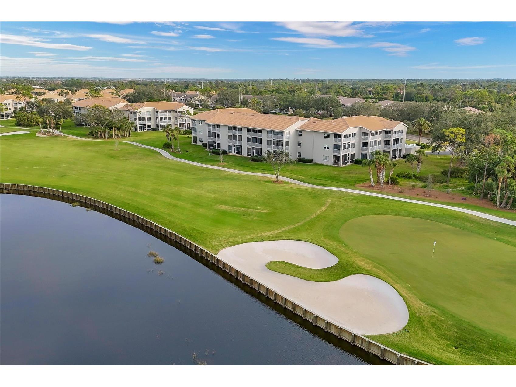 9610 Club South Circle # 4207 Sarasota FL 34238 A4690465 image31