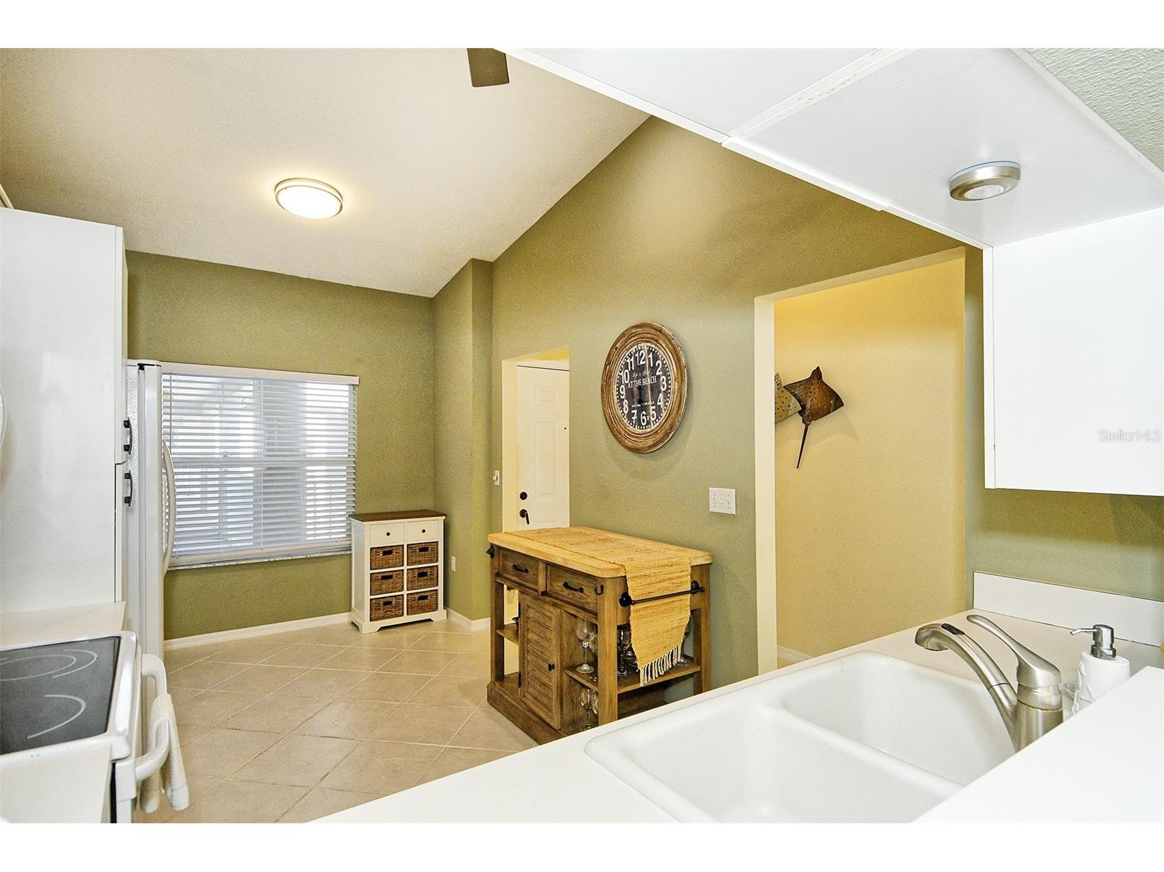 9610 Club South Circle #4302 Sarasota FL 34238 A4690109 image12